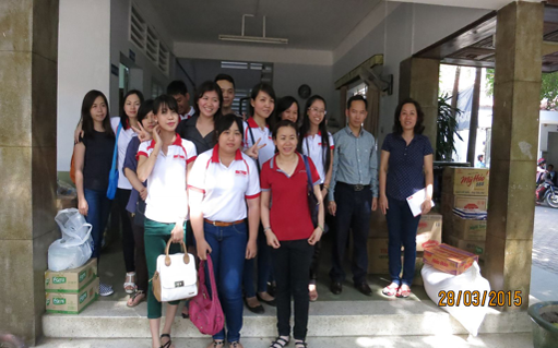 Công tác từ thiện tại trung tâm bảo trợ tàn tật mồ côi Thị Nghè